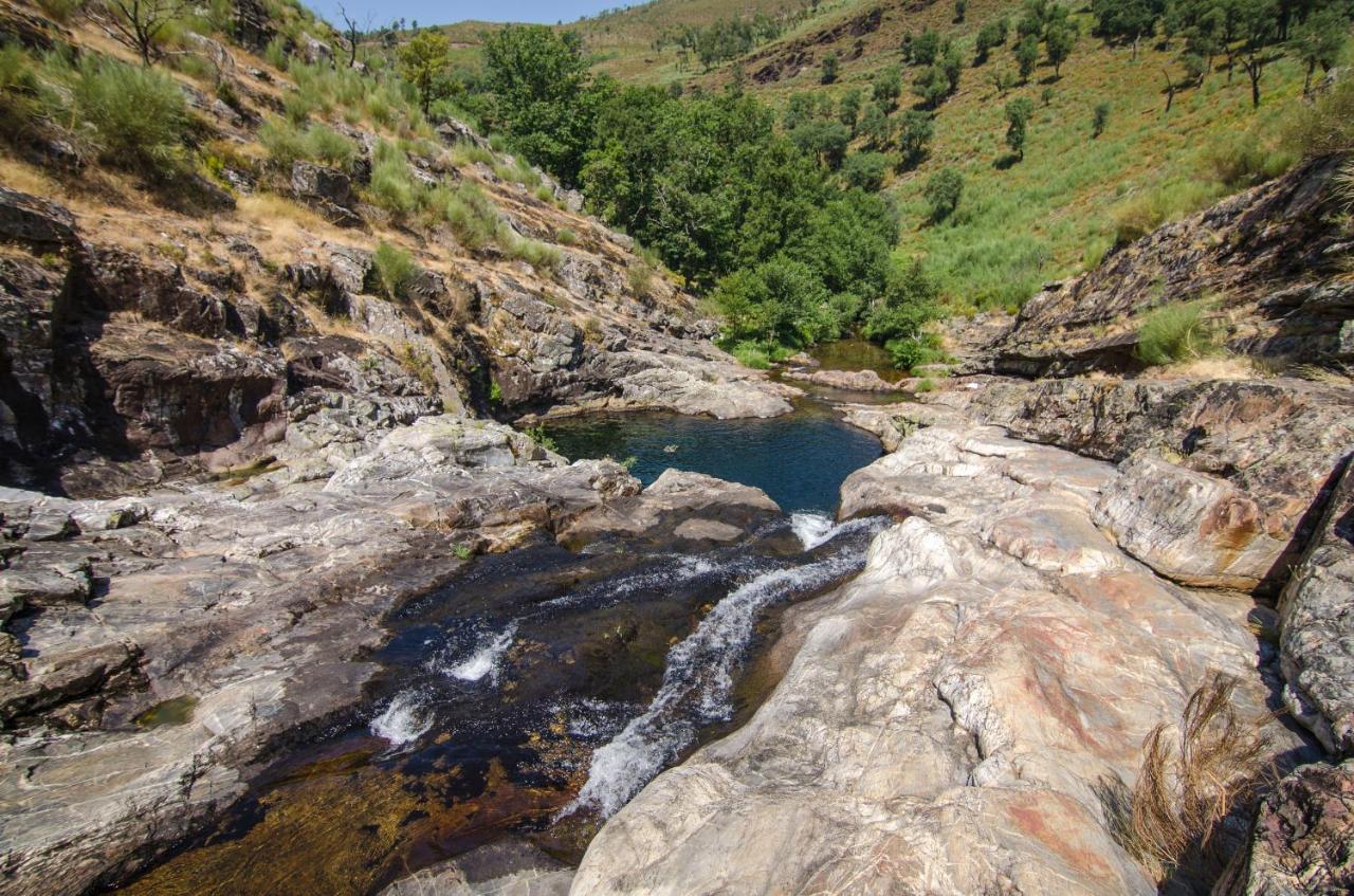 Вилла Refugio Dos Macedos Bilho Экстерьер фото